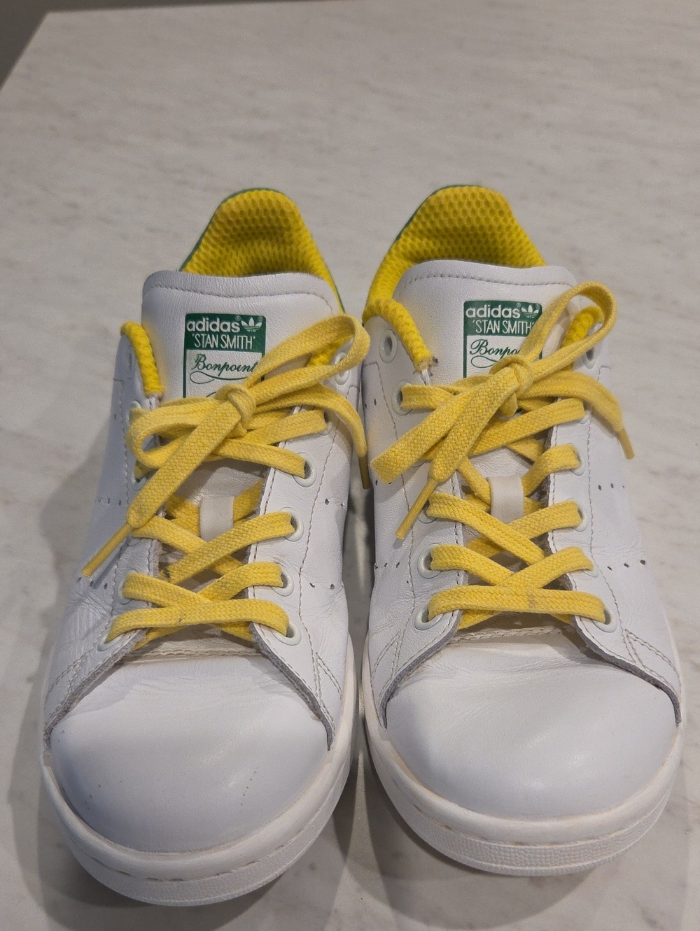 adidas White Stan Smith Sneakers with Yellow Laces Size Men 6/Women 7